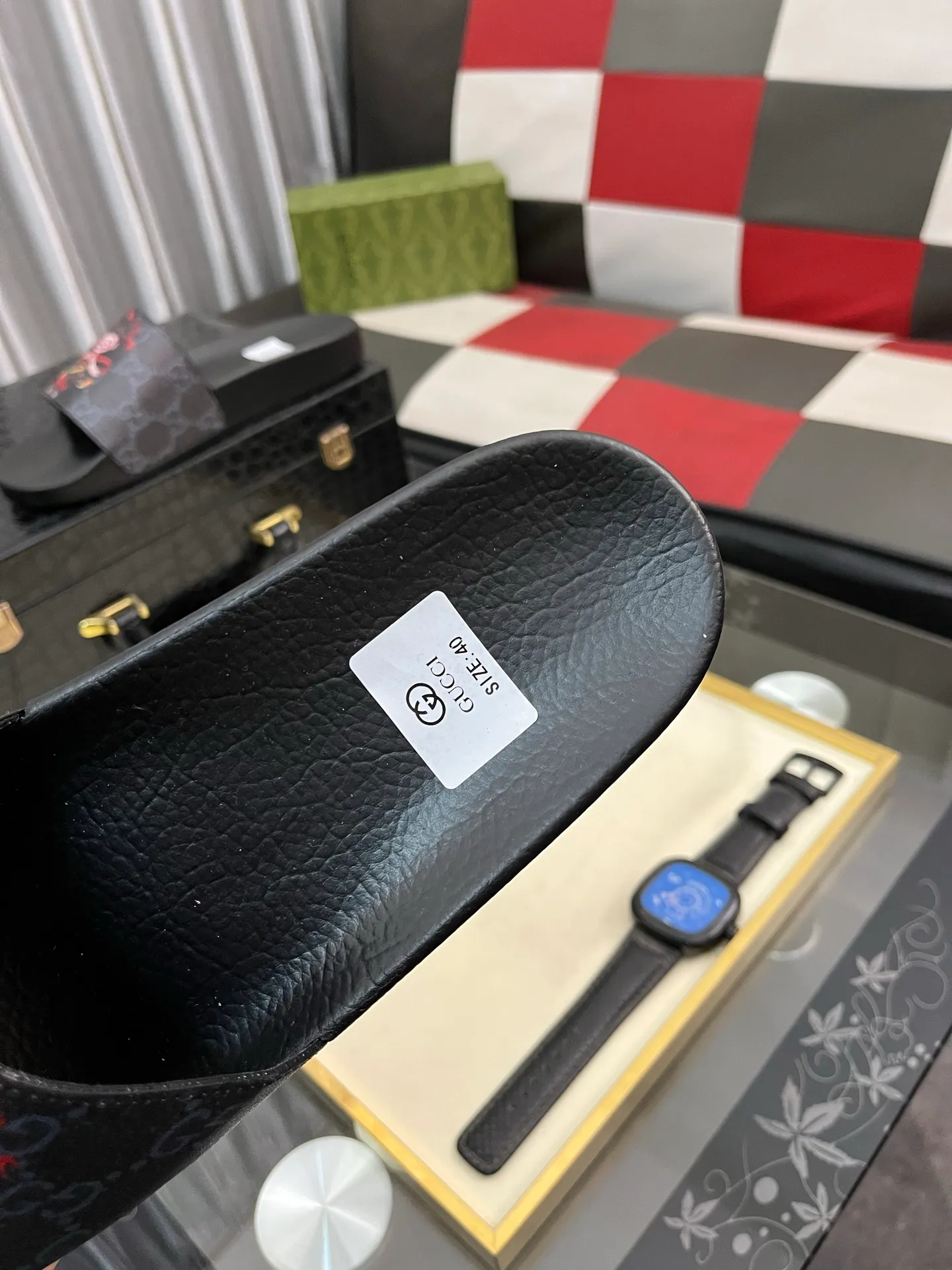 Men's Men's Shoes💰220⌚️⌚️ＧＵＣＣＩ.Gucci.Official website 1:1 popular slippers on sale! Original original material 🩴 SIZE: 38-46 (45.46 non-refundable)